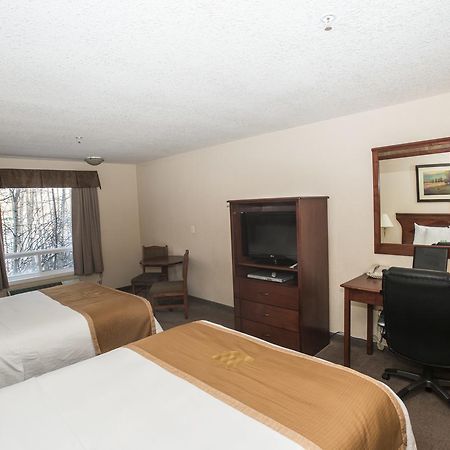 Lakeview Inns & Suites - Chetwynd Kültér fotó